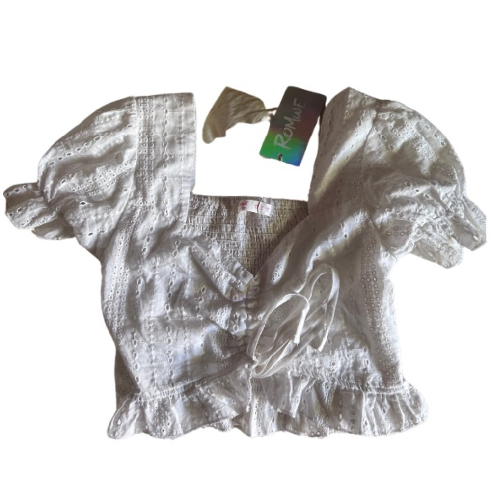 NWT white crop top